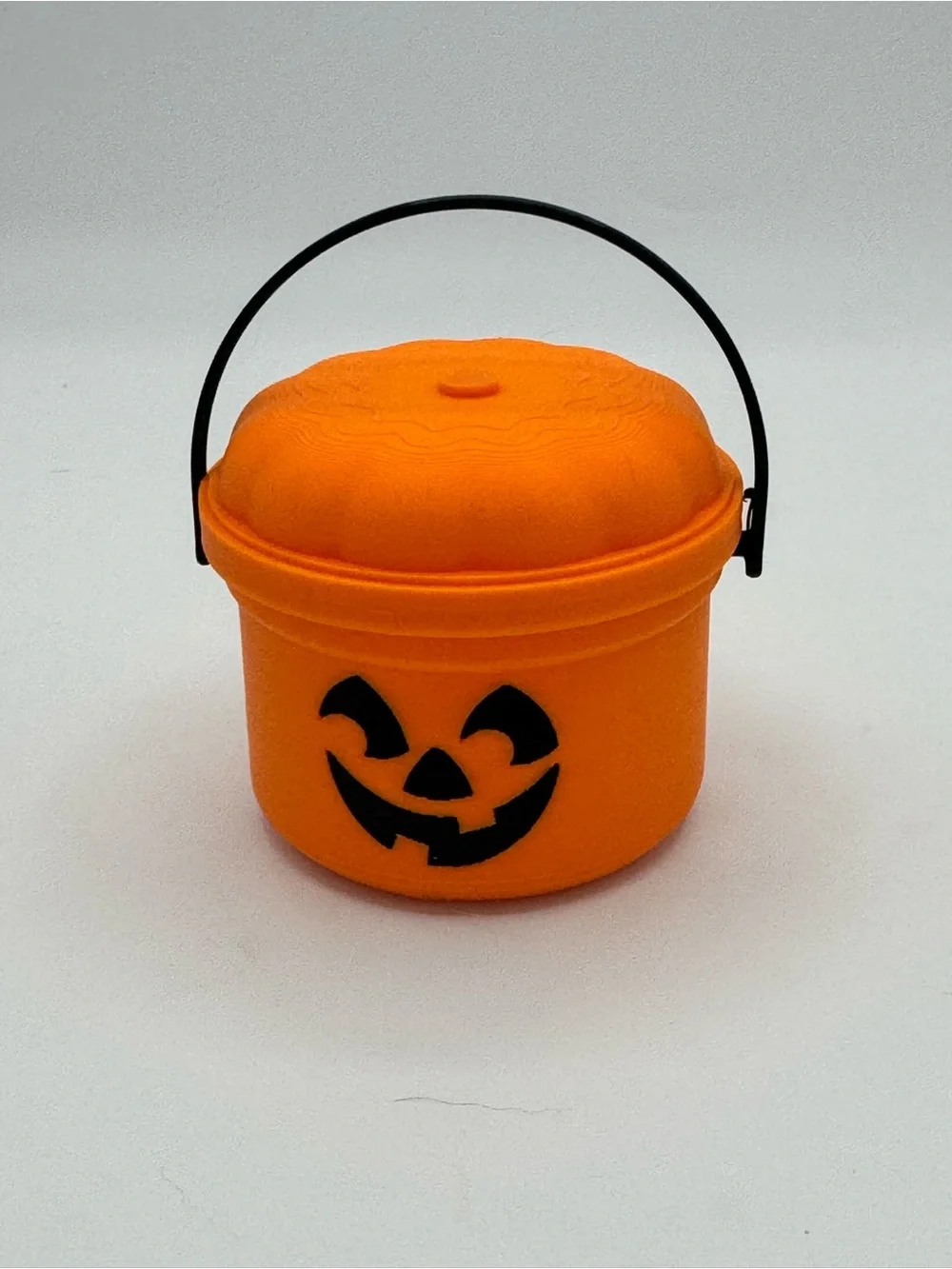 N/A festive orange